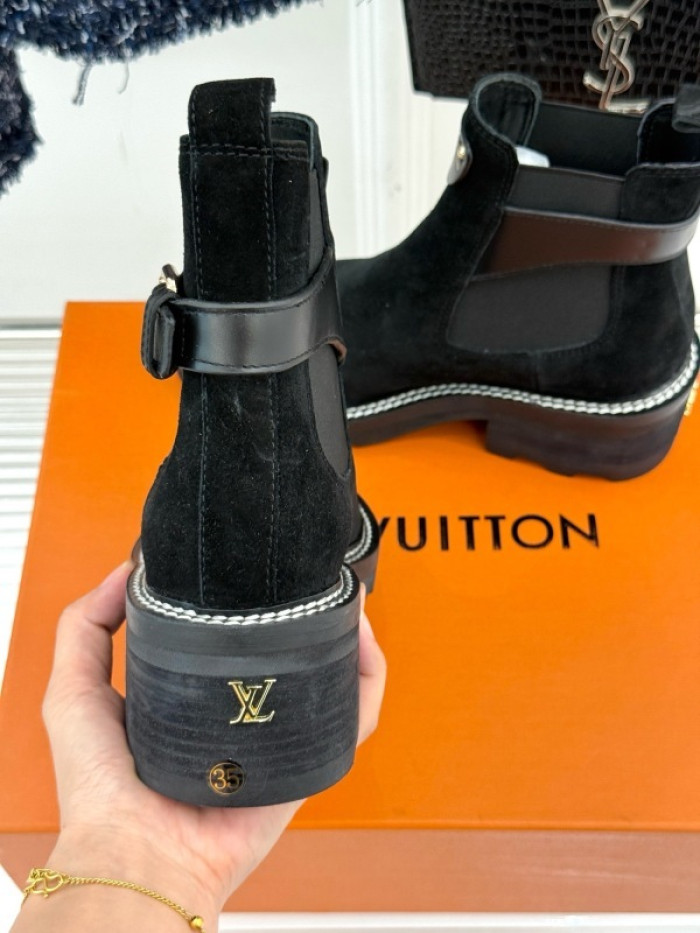 LV Boots (women)