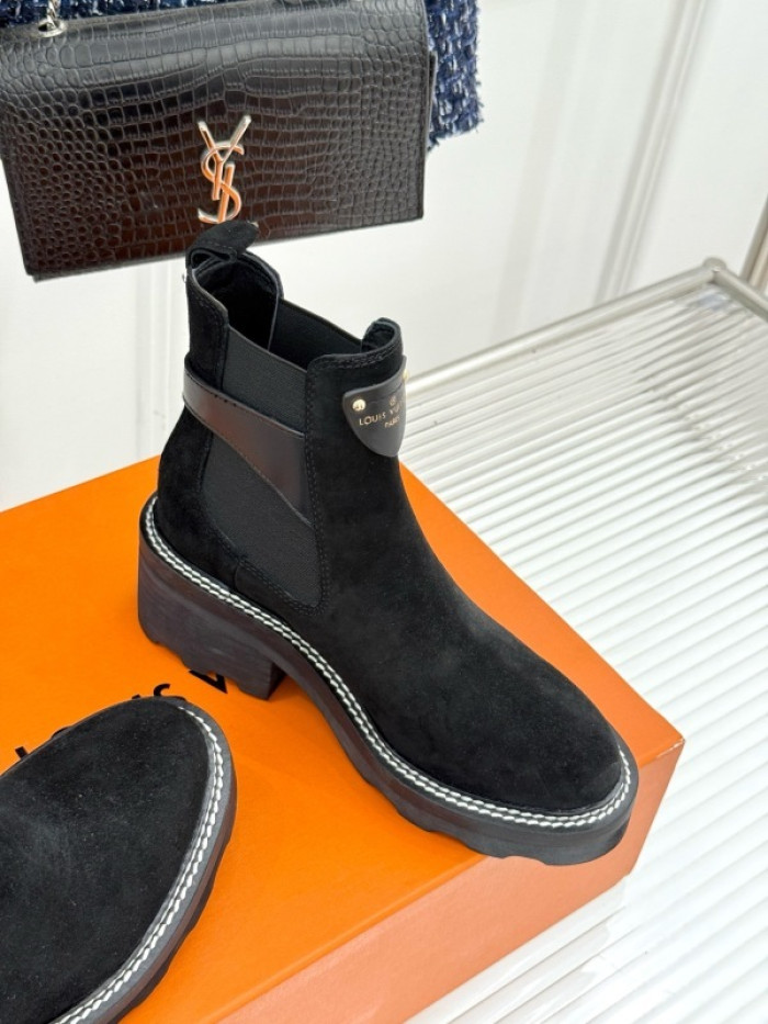 LV Boots (women)