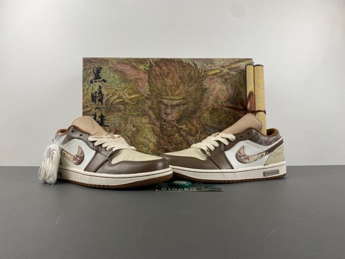 JORDAN 1 RETRO LOW HF5743-221