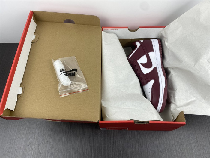 nike dunk low bordeaux (w) dd1503-108