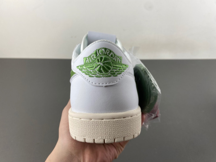 JORDAN 1 RETRO LOW OG SP TRAVIS SCOTT DM7866-956