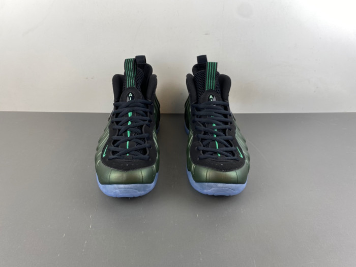 Nike Air Foamposite Pro “Pine Green” HF0794-300