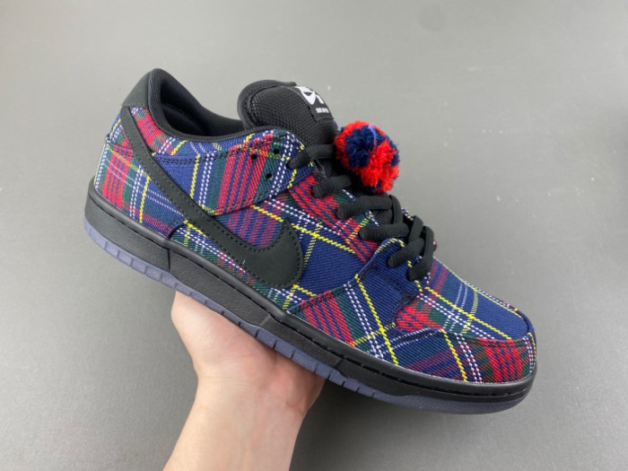 Nike SB Dunk Low “Nardwuar” II1493-600
