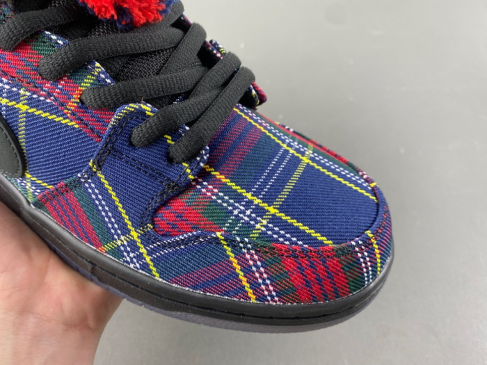 Nike SB Dunk Low “Nardwuar” II1493-600