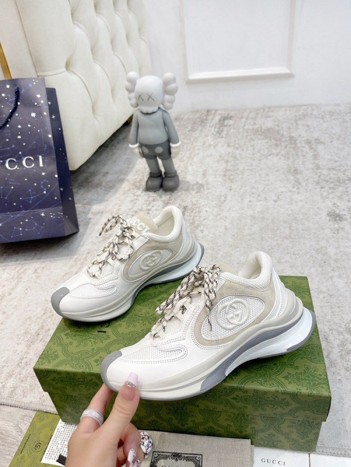 g*u*i run sneaker