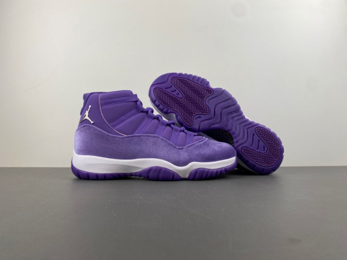 Air Jordan 11 Retro CT8012-555