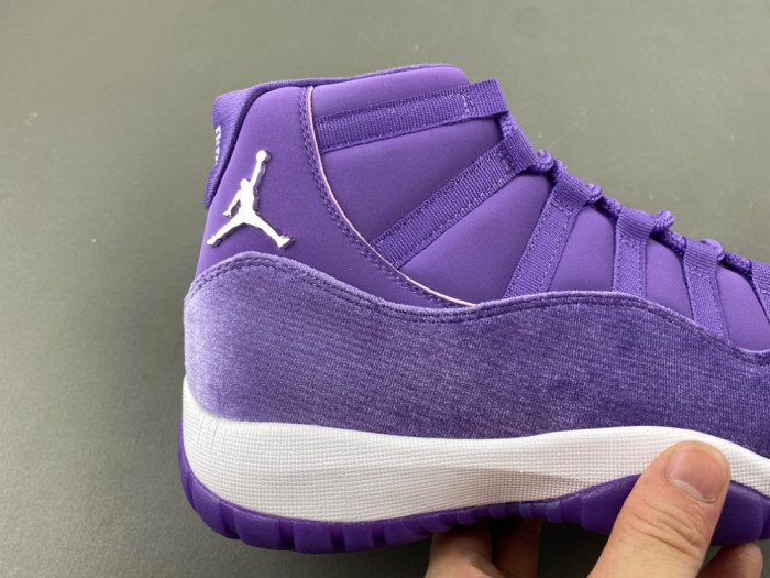 Air Jordan 11 Retro CT8012-555