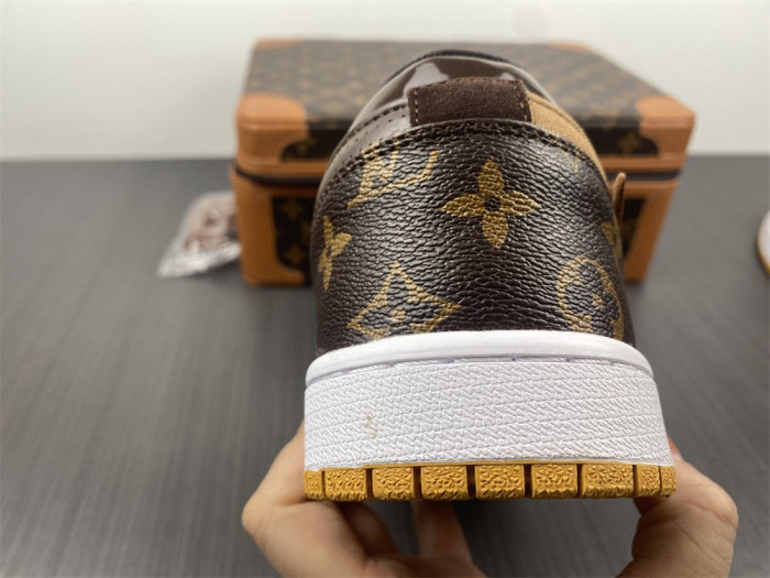 air jordan 1 o-w -louiv low top (with case)