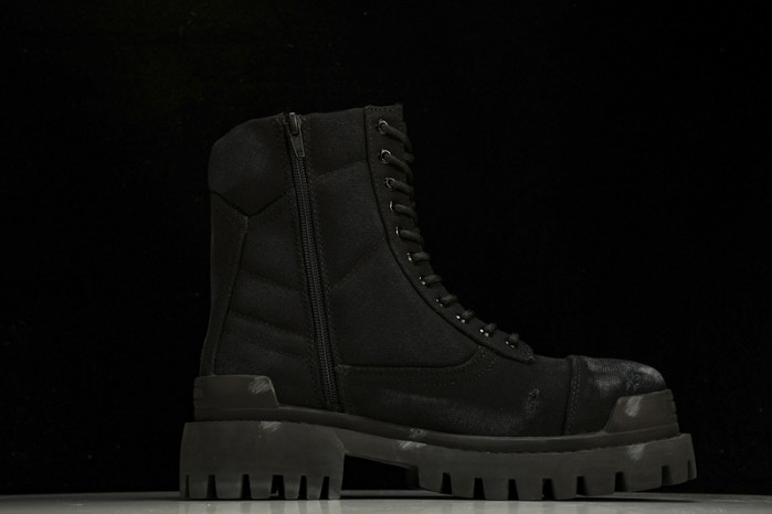 Ba*len*cia*ga boot