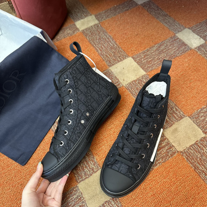 DIOR B23 Oblique Sneaker