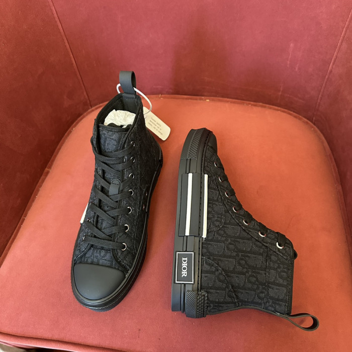 DIOR B23 Oblique Sneaker
