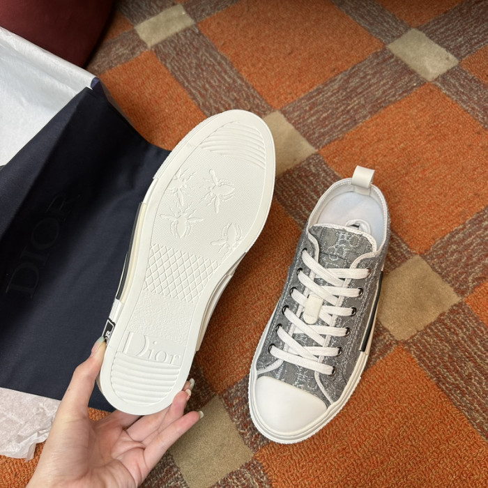DIOR B23 Oblique Sneaker