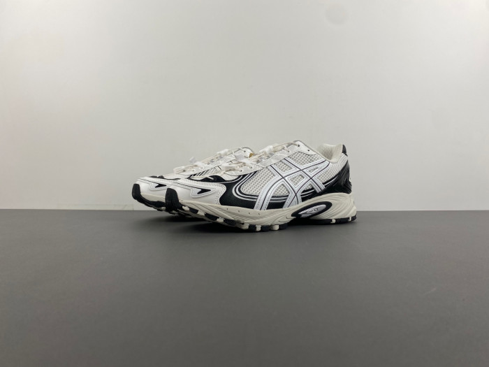 Asics Gel-Kahana Tr V4 "White Black"