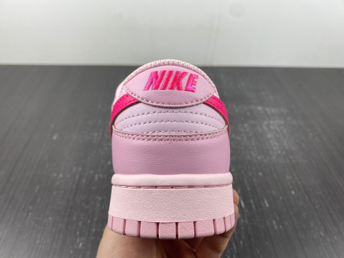 nike dunk low triple pink (gs) dh9765-600