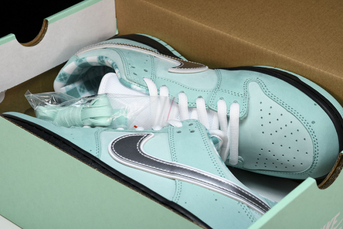 nike sb dunk low T*f*ny green bv1310-402