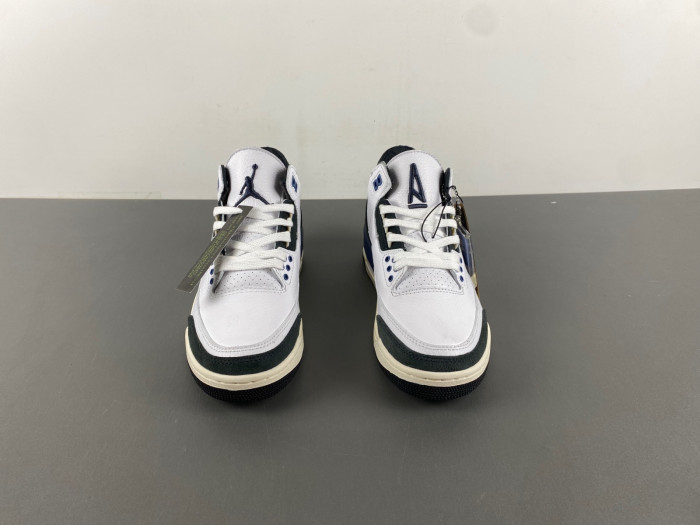 Jordan 3 Retro OG SP A Ma Maniére “Diffused Blue” HV8571-100