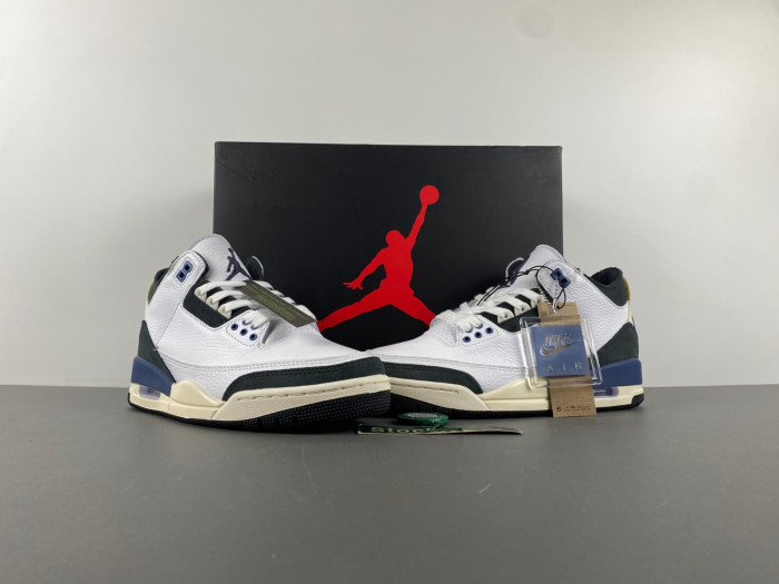 Jordan 3 Retro OG SP A Ma Maniére “Diffused Blue” HV8571-100