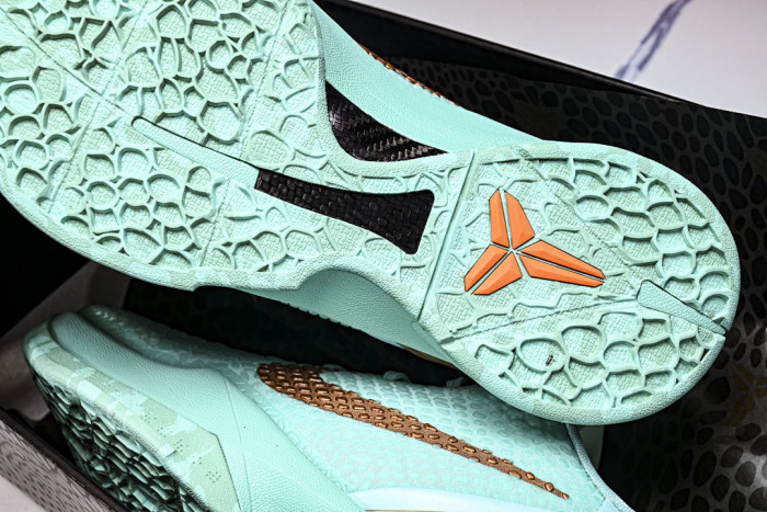 Nike Kobe 6 Protro Jalen Brunson Statue of Liberty