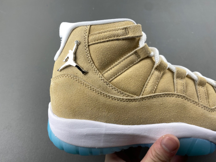 Air Jordan 11 “H-Town” IO8960-707