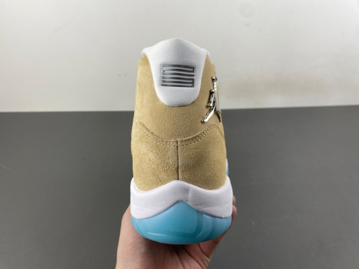 Air Jordan 11 “H-Town” IO8960-707
