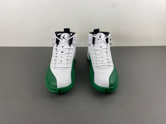 Air Jordan 12 “Bucks” CT8013-100