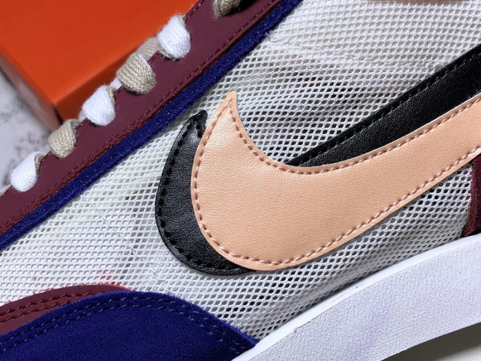 nike ld waffle sacai white blue bv0073-700