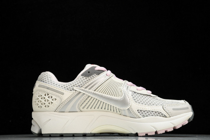 nike zoom vomero 5 520 pack white pink fn3695-001