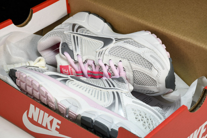nike zoom vomero 5 520 pack white pink fn3695-001