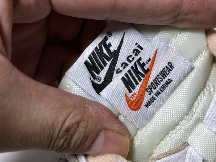 nike ld waffle sacai white blue bv0073-700
