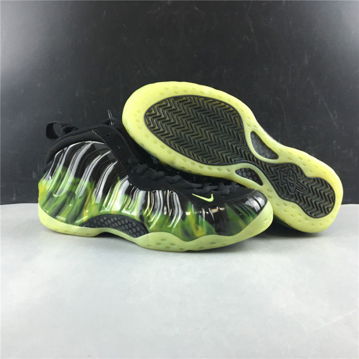nike air foamposite one paranorman