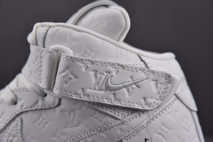 lv&air force mid