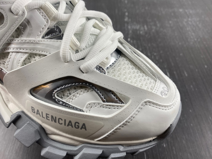 Ba*len*cia*ga track white 2