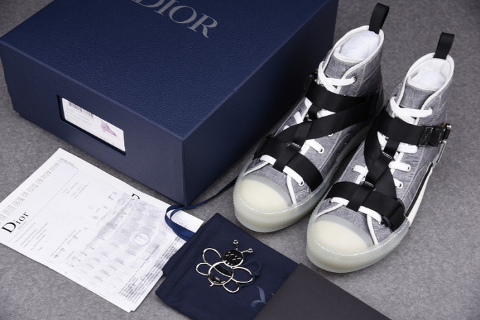 D*or b23 oblique high top sneaker