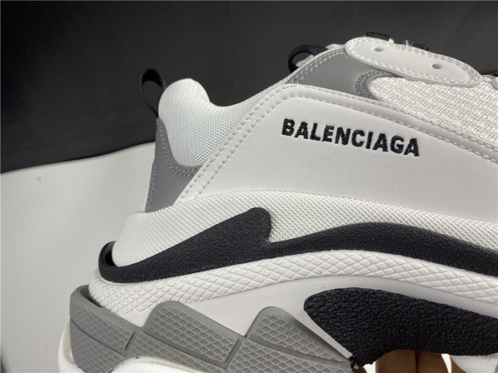 Ba*len*cia*ga sneaker triple.s.gomma gray 536737 w0901 9089