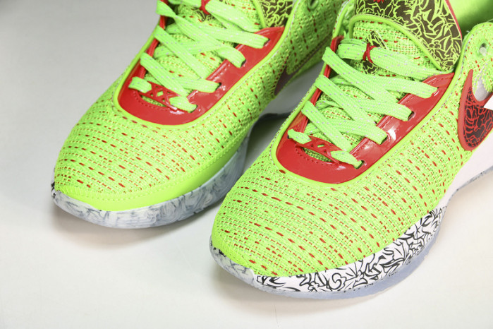 nike lebron 20 stocking stuffer fj4955-300