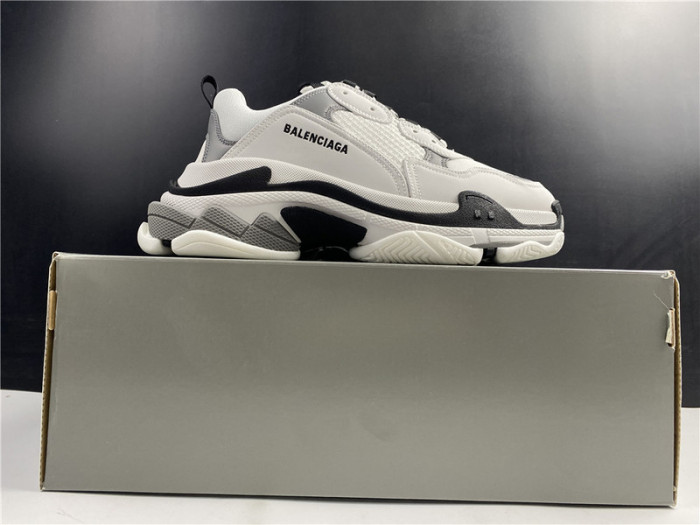 Ba*len*cia*ga sneaker triple.s.gomma gray 536737 w0901 9089
