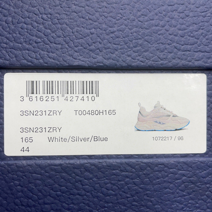 D*or b22 sneakers