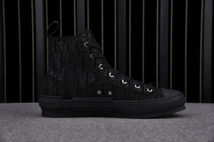 D*or b23 oblique high top sneaker