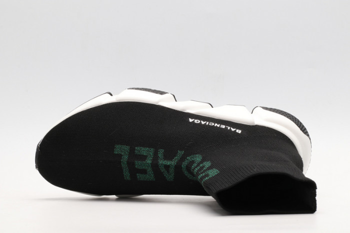 Ba*len*cia*ga speed sneaker