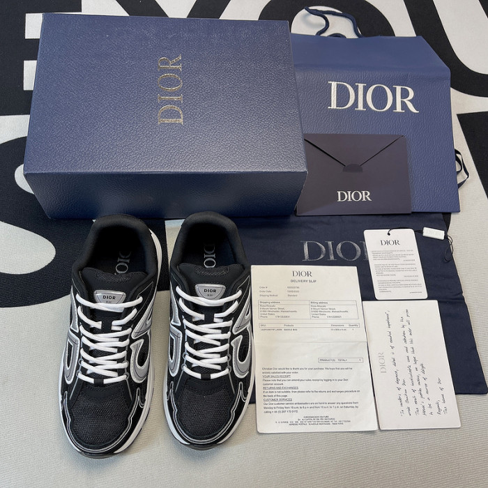 D*or b30 sneaker