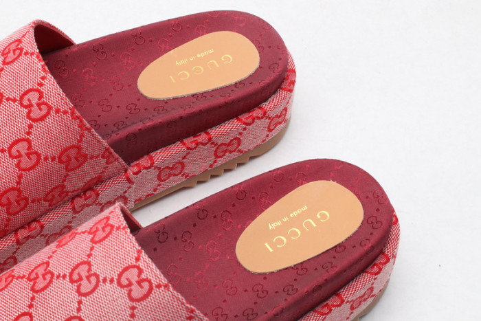 gucc sandals