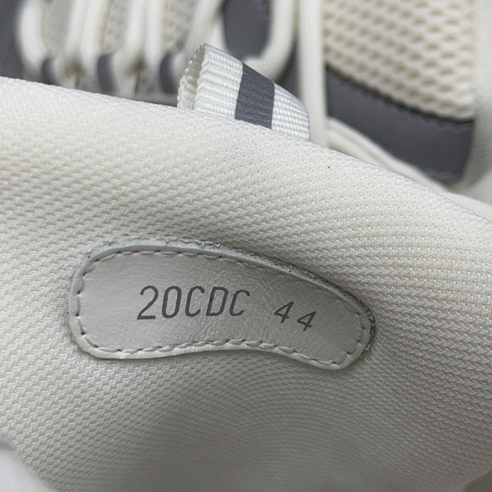 D*or b22 sneakers