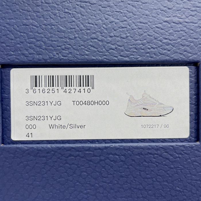 D*or b22 sneakers