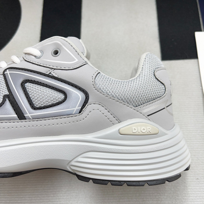 D*or b30 sneaker
