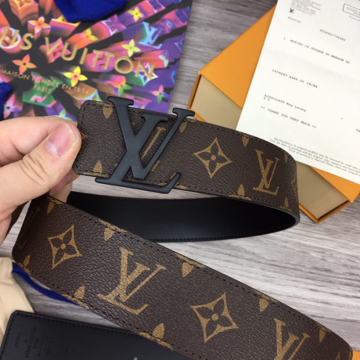 l**is V*t*n belts