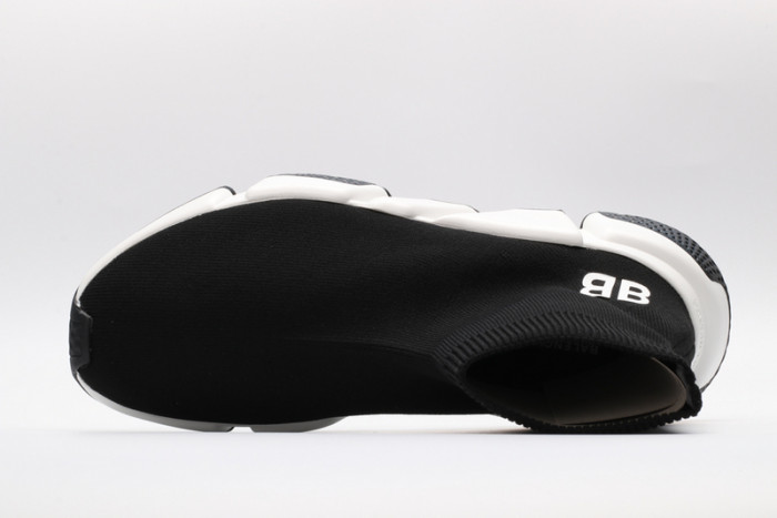Ba*len*cia*ga speed sneaker