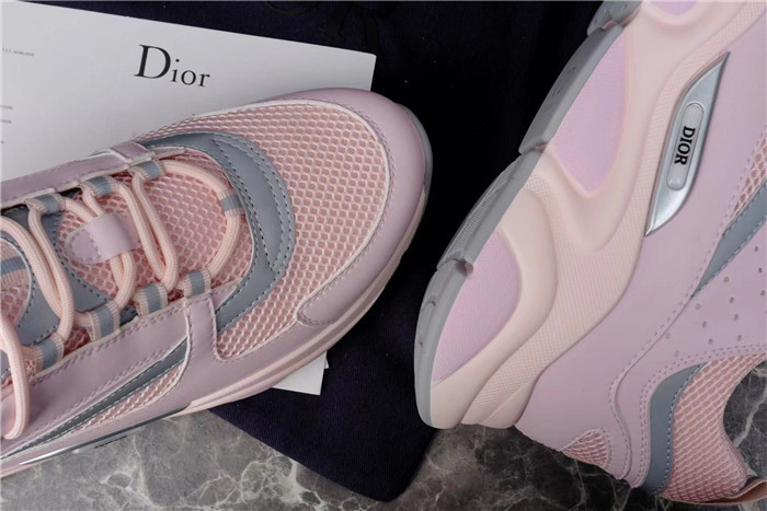 D*or b22 sneakers