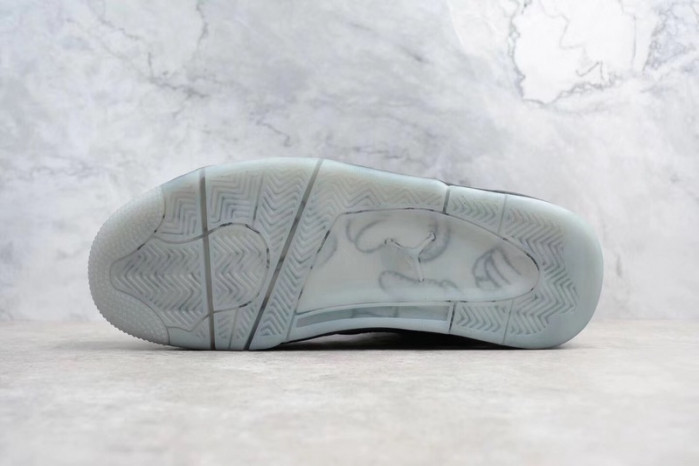 air jordan 4 retro kaws