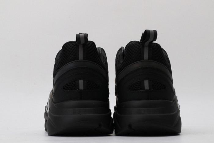 D*or b22 sneakers