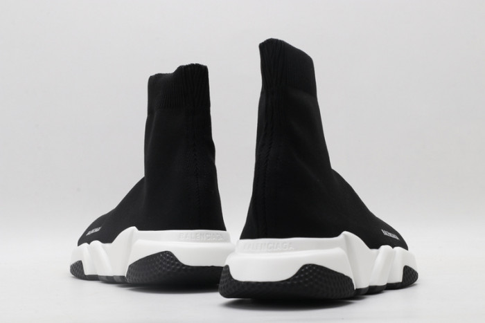 Ba*len*cia*ga speed sneaker